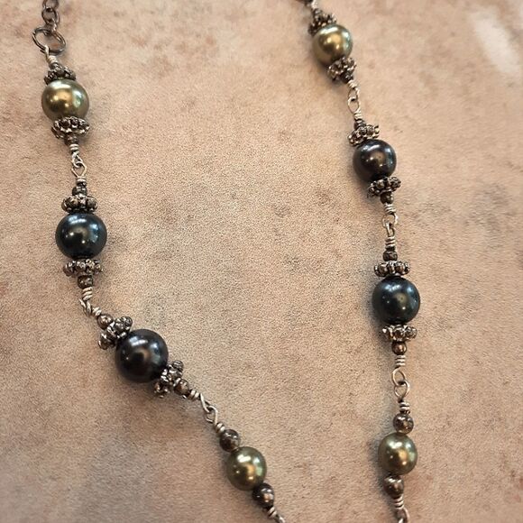 Art Fair Beaded Necklace  - Picture 8 of 10